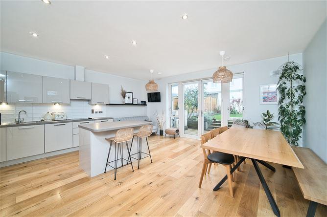 20, Castlechurch Park, Co. Westmeath, historical listing image 3