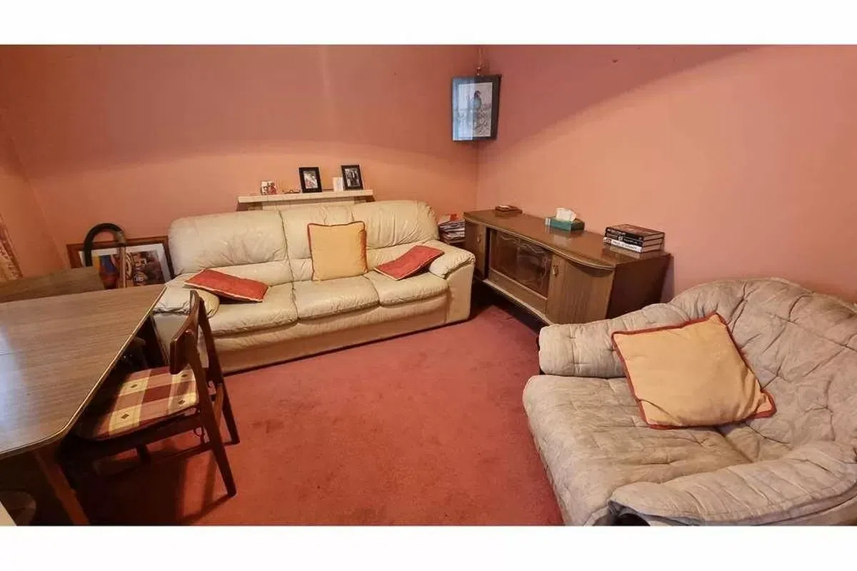 30 St Conleths Road, Walkinstown, Greenhills, Dublin 12, historical listing image 3