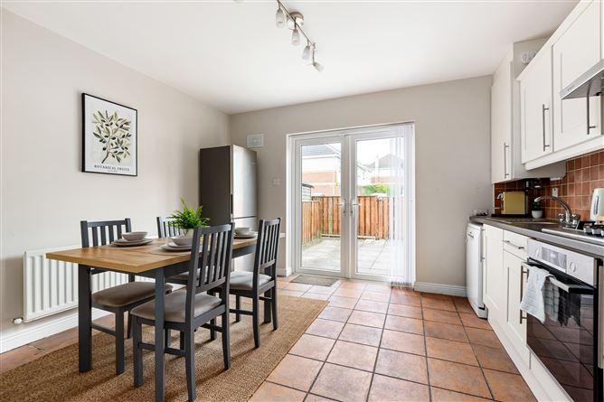 5 Ellensborough Lodge, Kiltipper Road, Tallaght, Dublin 24, historical listing image 4