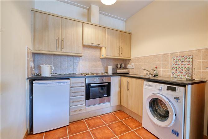 9 Annville Place, New Street, Longford, historical listing image 3