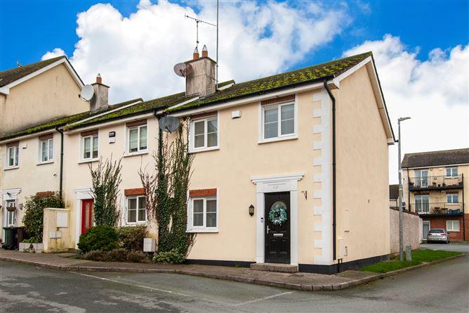 42, Brackenwood Drive, Co. Dublin, historical listing image 1