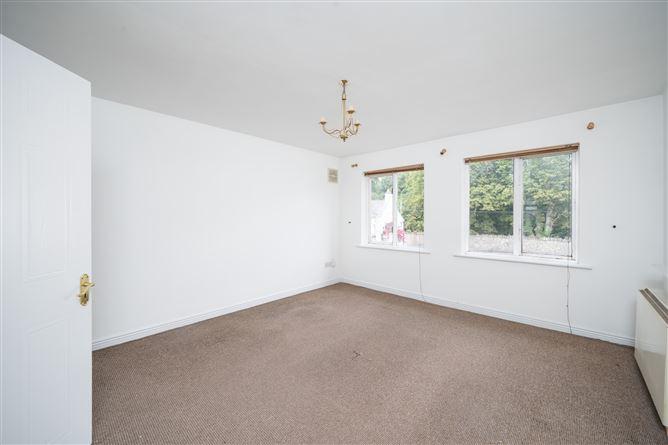Apartment 6, Ardfield Court, Old Lucan Road, Dublin, historical listing image 4