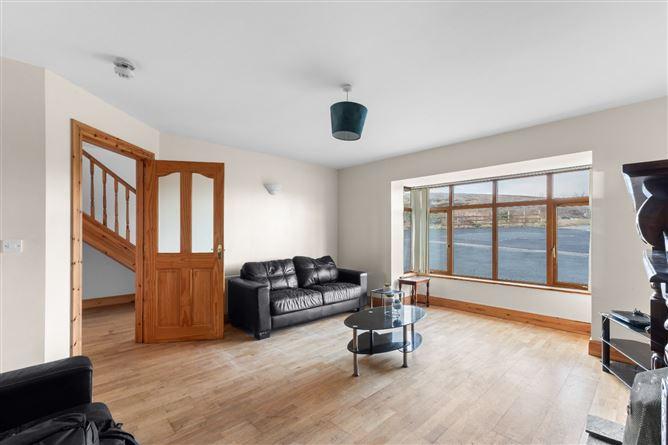 22 Ard Na Carraige, Carrick, Donegal, Carrick, Co. Donegal, F94K499, historical listing image 5
