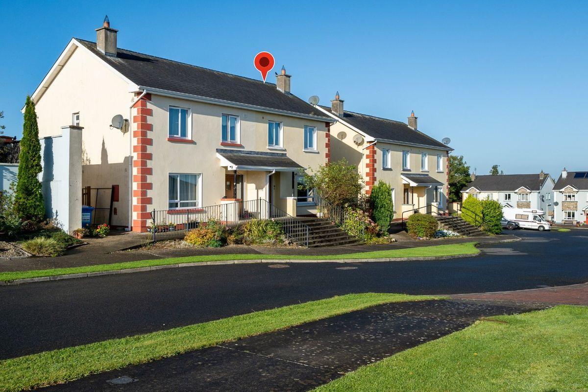 3 Mill Street, Drumlish, Co. Longford, N39TK63, historical listing image 2