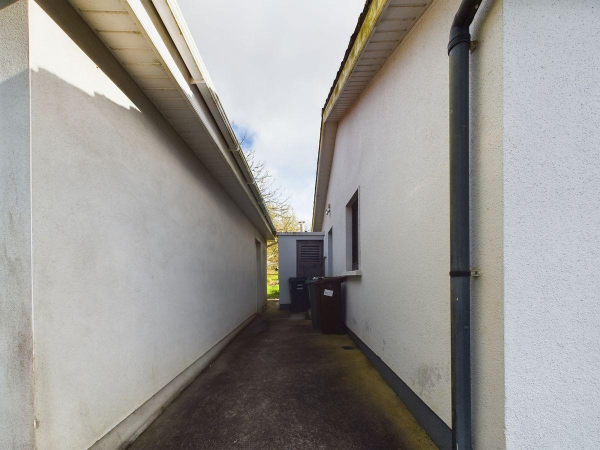 Ballinaboola, Waterford City, Co. Waterford, X91T2W9, historical listing image 5