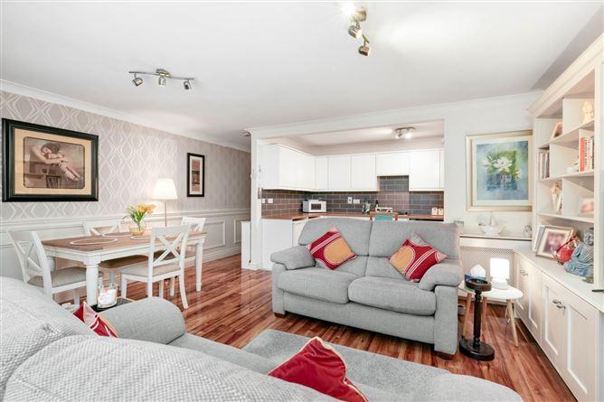 42 Cluain Na Boinne, Navan, County Meath, historical listing image 6