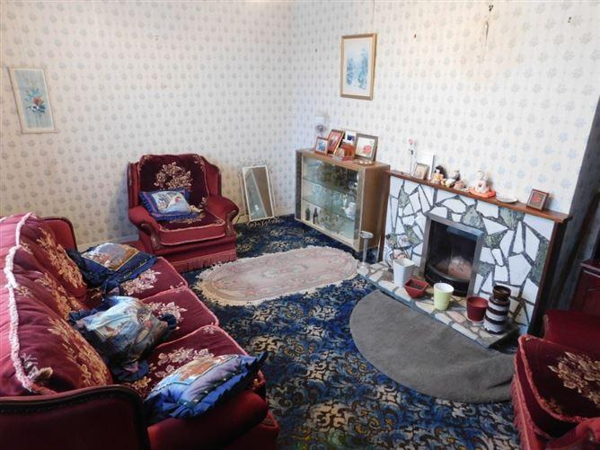 9 Clifton, Grange, Douglas, Cork., Douglas, Cork, historical listing image 4