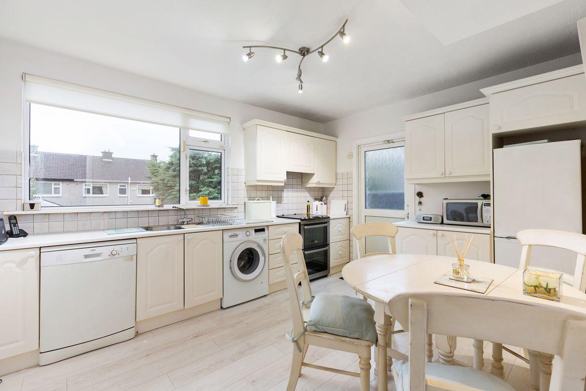 102 Sweetmount Avenue, Dundrum, Churchtown, Dublin 14, historical listing image 4
