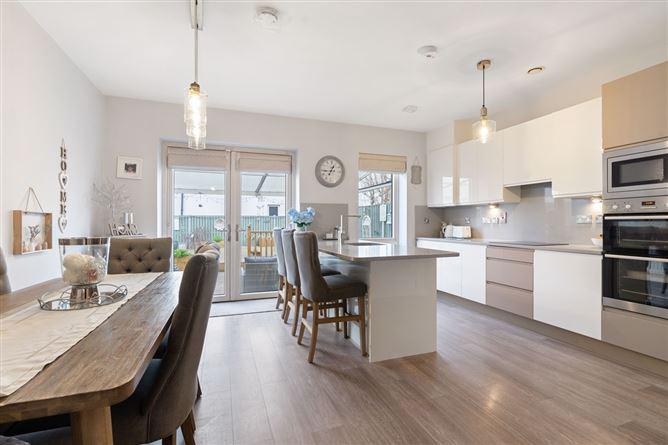 3 Parkside Mews, , Balgriffin, Dublin 13, historical listing image 3