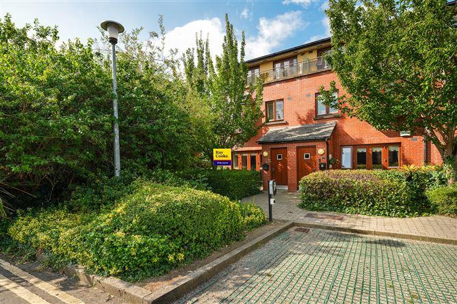 1, Knockmaree Lucan Road, Dublin 20, historical listing image 3