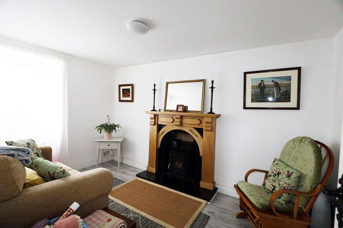 7 Main Street, Drimoleague, Cork, historical listing image 3