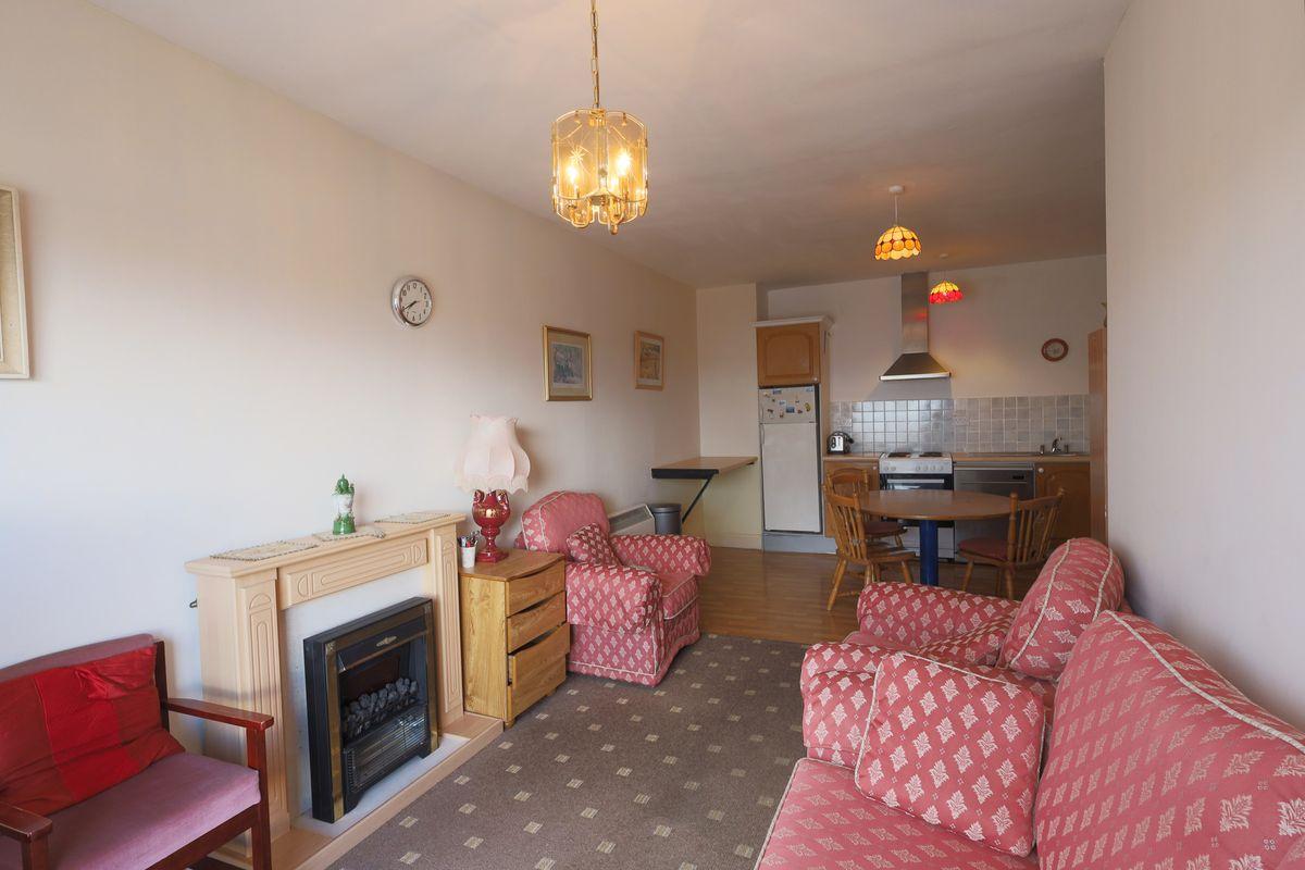 14 Morton Hall, Navan, Meath, historical listing image 2