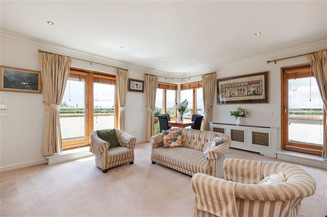 46 Kavanagh Hall, Collegewood, Castleknock, Dublin 15, historical listing image 3
