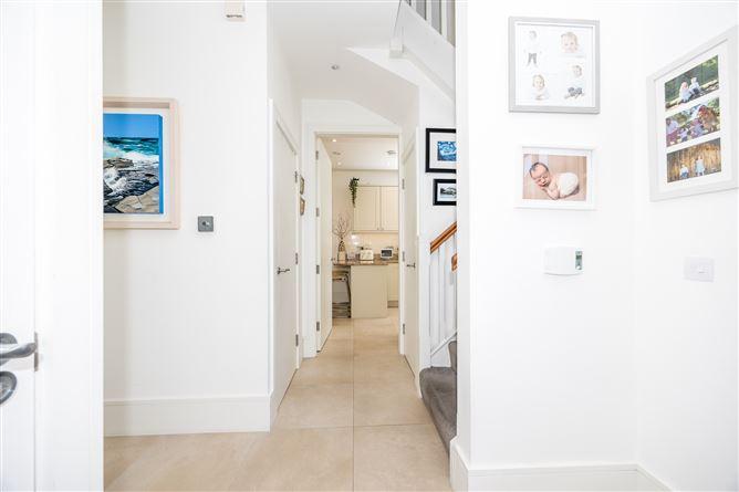 29 The Terrace, Robswall , Malahide, County Dublin, historical listing image 3