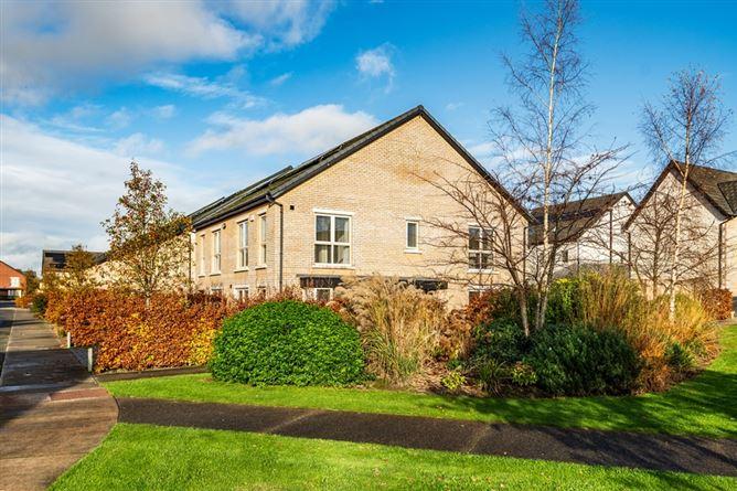 15, Oak Park, Co. Kildare, historical listing image 4