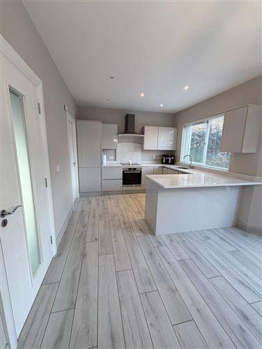 15 Ros Ard, Upper Glanmire, Whites Cross, Cork, historical listing image 5