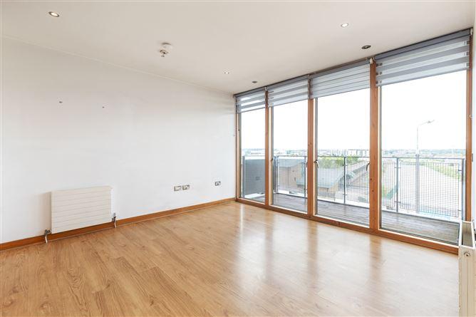12 Longford House, Spencer Dock, Dublin 1, historical listing image 2