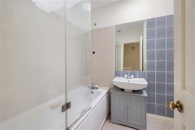 19, Orchard Road, Temple, Dublin 6, historical listing image 6
