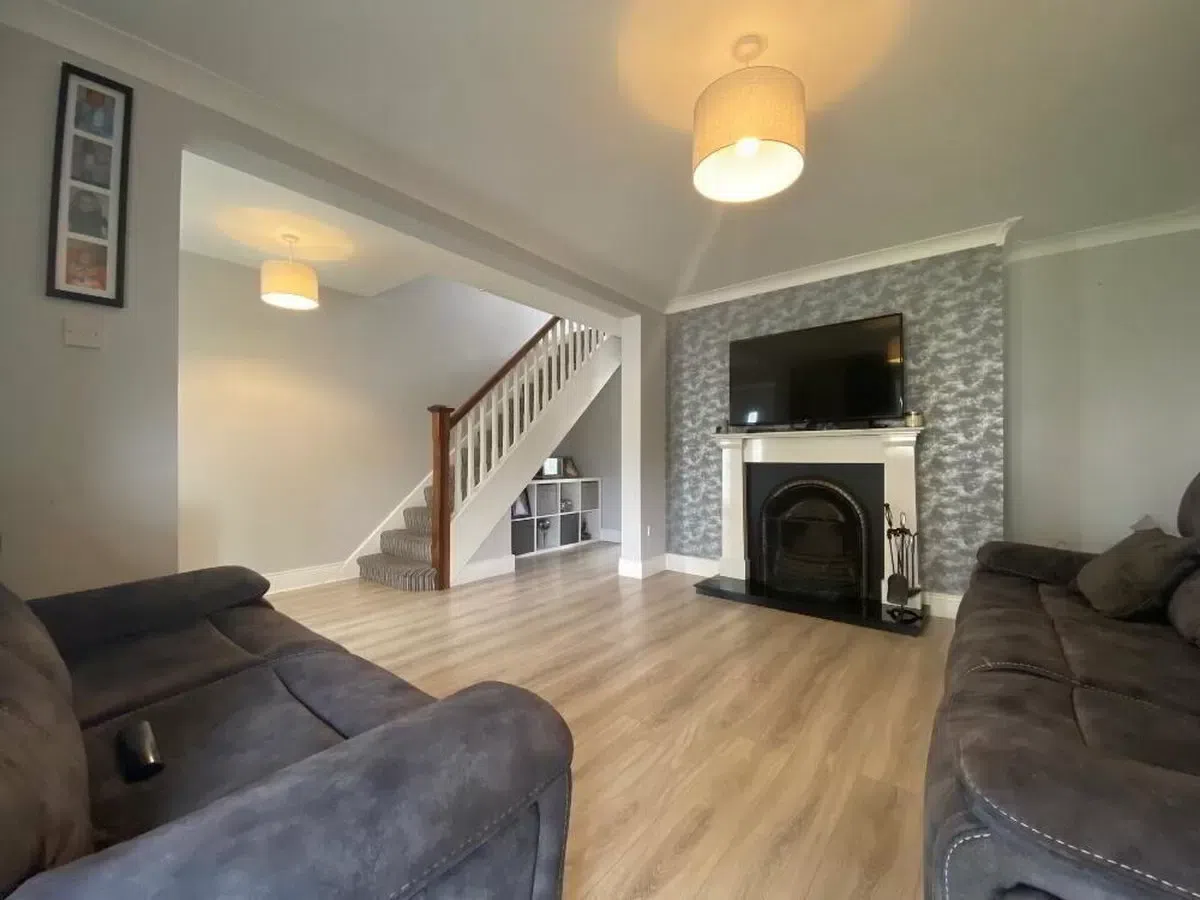 8 Rowlagh Gardens, Clondalkin, Dublin 22, historical listing image 4