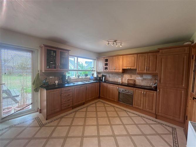 13 Lir Park, Castlepollard, Westmeath, historical listing image 4
