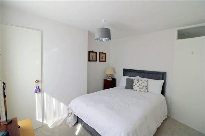 44 Sandfield Gardens, Blackrock, Louth, historical listing image 6