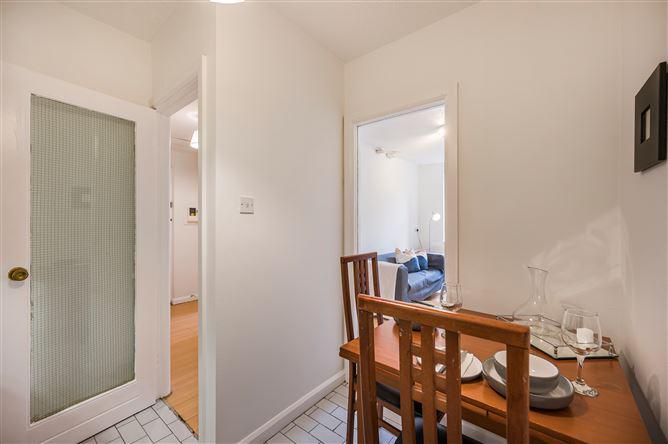 39 Crescent House , Clontarf, Dublin 3, historical listing image 6