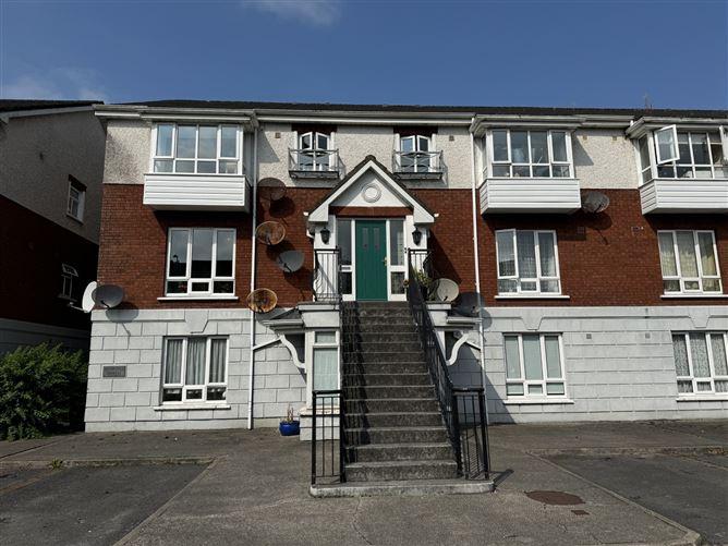 Apartment 10 , Sandfield Gardens, Highfield Park, Ennis, Co. Clare, V95VY83, historical listing image 1