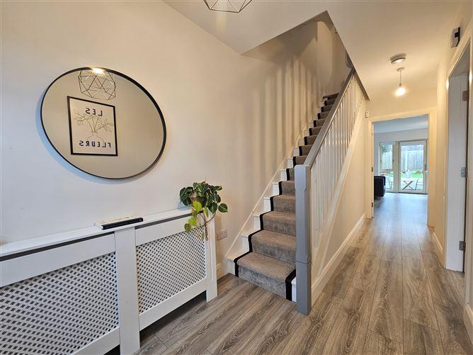 25 Knights Wood, Johnstown, Co. Kildare, historical listing image 2