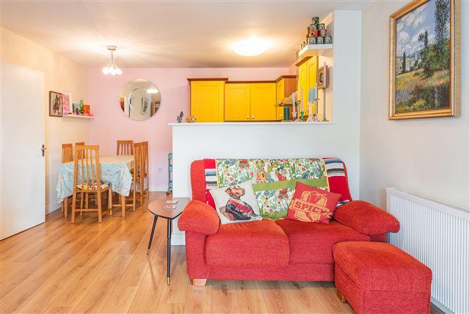 31 The Courtyard  Hill street, North City Centre, Dublin 1, historical listing image 5