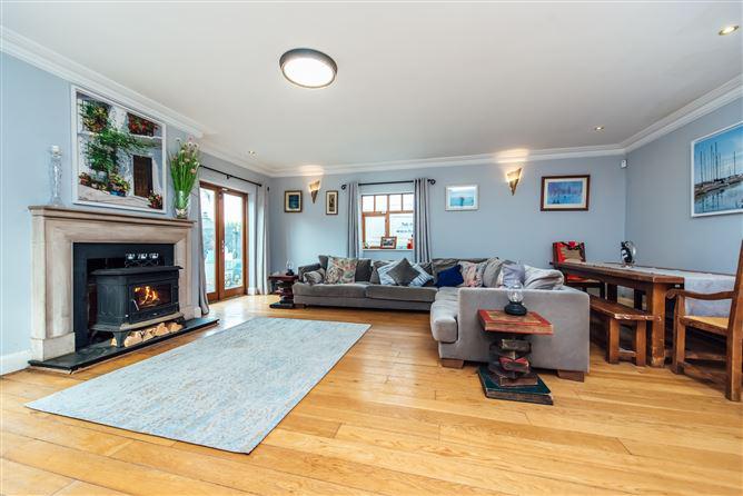 8 Oakglynn, Blessington Road, Naas, Co. Kildare, historical listing image 6