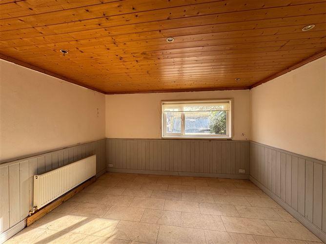 15 James Connolly Park, Clondalkin, Dublin 22, D22FP63, historical listing image 5