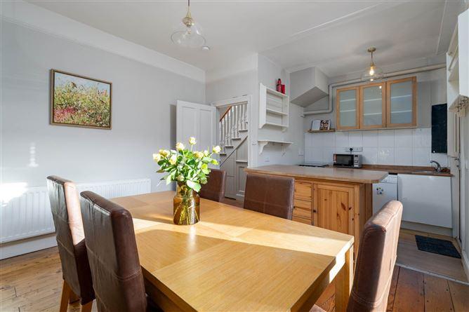 37, Shandon Drive, Dublin 7, historical listing image 5