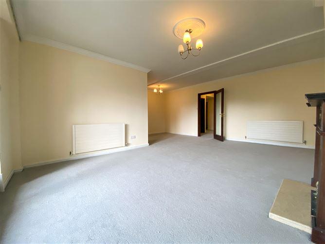 130 Merrion Village, Merrion, Dublin 4, historical listing image 5