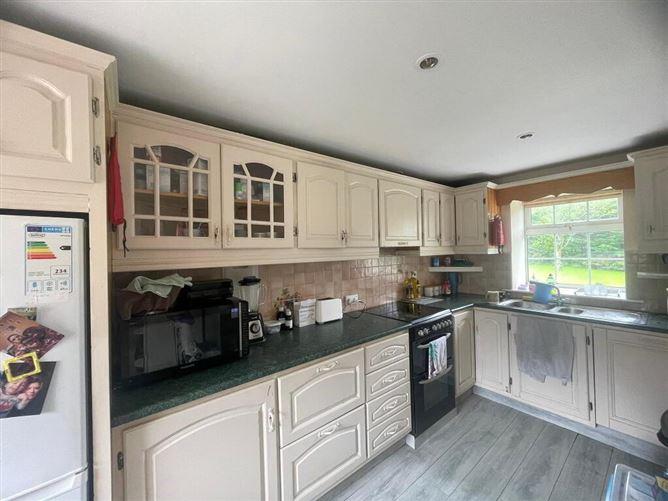 Briarfield, Four Mile House, Roscommon, Roscommon, historical listing image 5