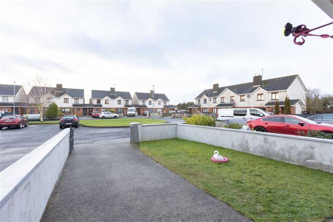 Original advertisement for 61 RAITHIN CLOSE, ASHE ROAD, MULLINGAR