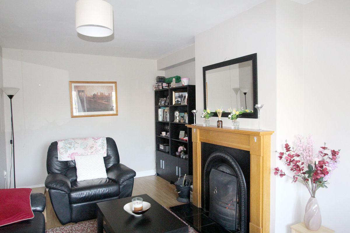 33 Droim Liath, Collins Lane, Tullamore, Co. Offaly, R35N2K5, historical listing image 3