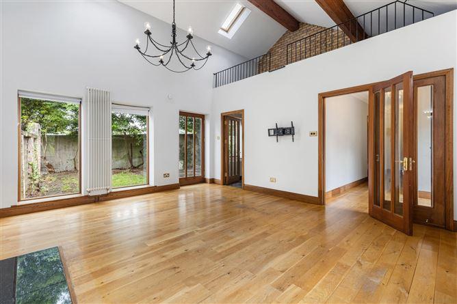 2, Four Oaks Oaklands Crescent, Dublin 6, historical listing image 3
