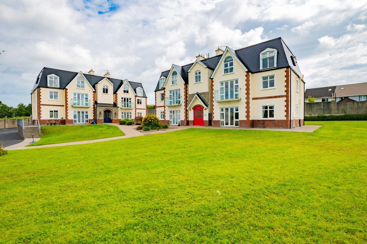 204 Cuan Mhuire, Belvedere Hills, Mullingar, Co. Westmeath, N91XR98, historical listing image 2