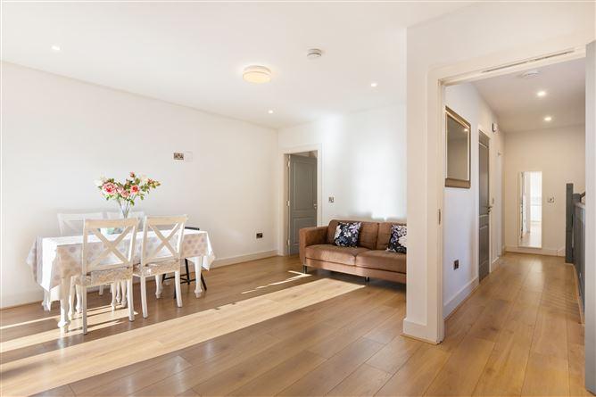 13 Sandyford Green, Sandyford, Dublin 18, historical listing image 3
