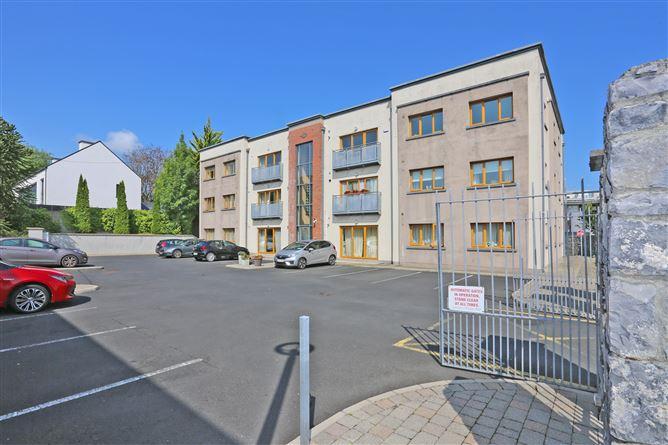 11 Vandeleur Mews, Ennis Road, Limerick, historical listing image 3