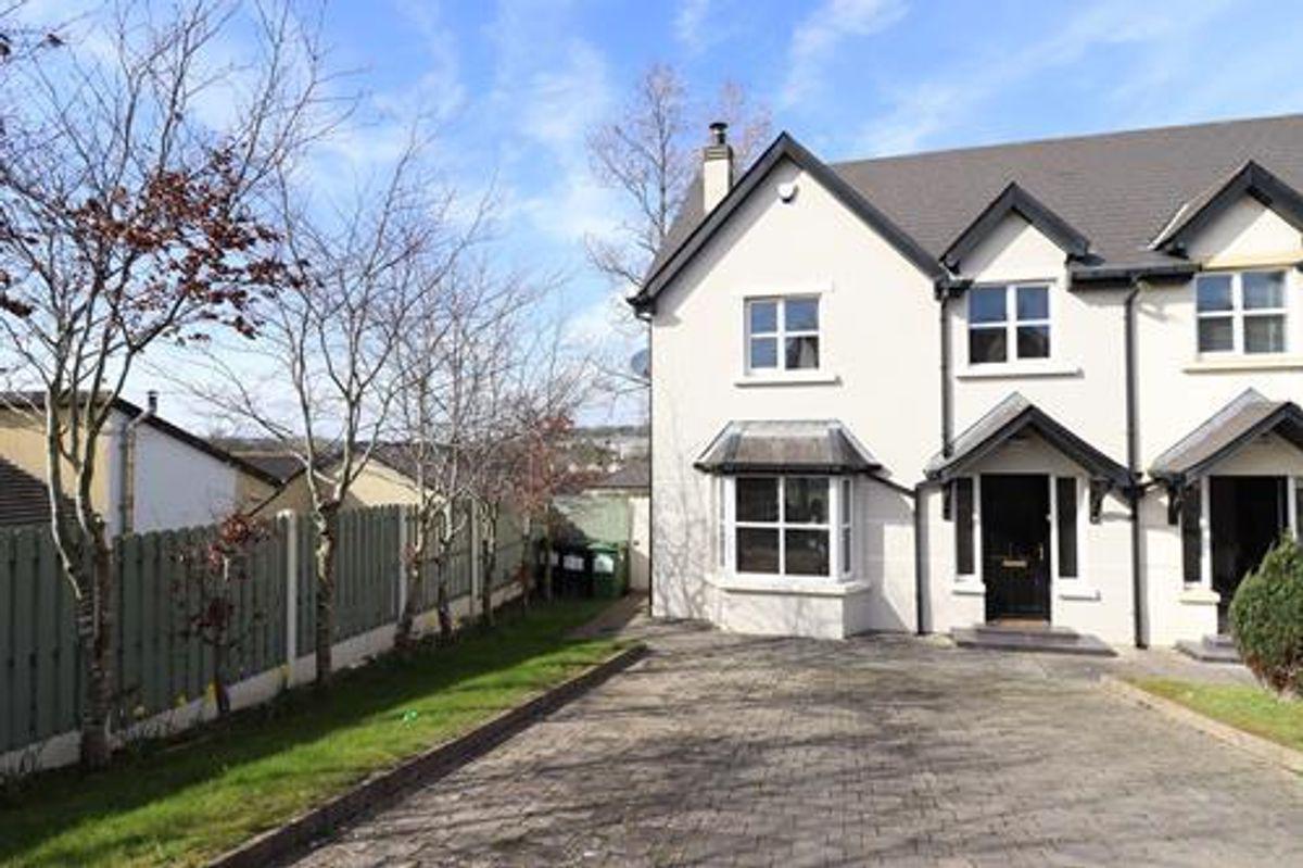 11 Farmlea Manor, Ferrybank, Co. Waterford, historical listing image 1