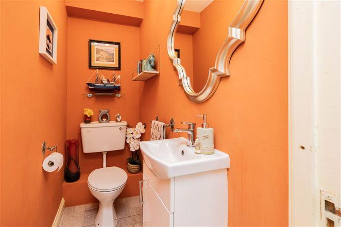 10 Thorncliffe, Dundrum Road, Milltown, Dublin 6, D14D4D6, historical listing image 6