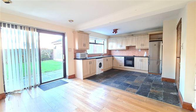 35 Georgian Close, Drogheda, Louth, historical listing image 5