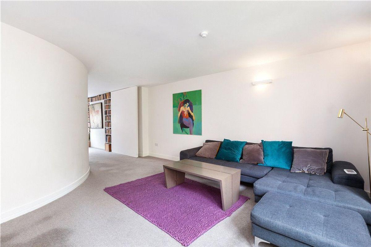 27 Hatch Place South City Centre Dublin 2, Dublin 2, historical listing image 5