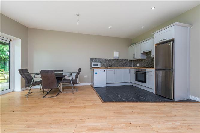 27 The Meadows, Clonsilla, Dublin 15, historical listing image 2