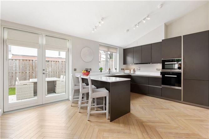 36 Brighton Wood, Foxrock, Dublin 18, historical listing image 4