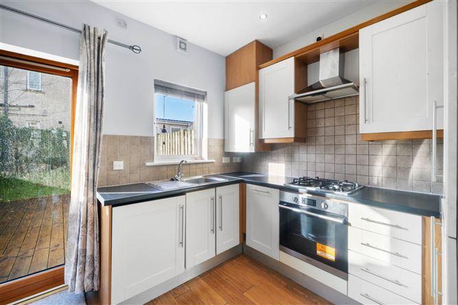 4, Latchford Row, Dublin 15, historical listing image 5