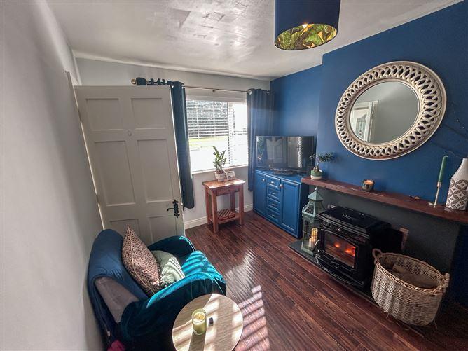 77, Clonmore Heights, Co. Westmeath, historical listing image 2