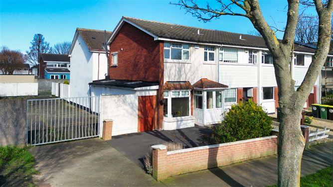 8, Bayside Crescent, Co. Dublin, historical listing image 1