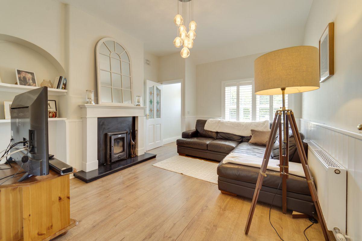 660 Ballycullen Road, Knocklyon, Ballycullen, Dublin 16, historical listing image 2